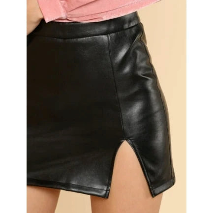 Women’s Black Lambskin Leather Mini Skirt WS34