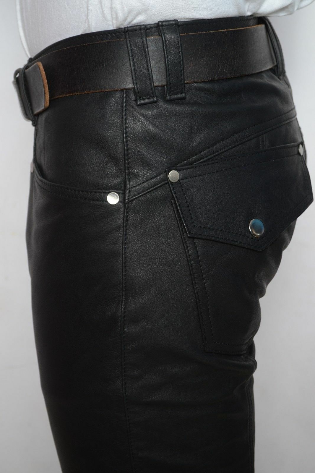 Men's Slim Fit Zippered Cuffs Leather Pants MP32